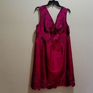 Adrianna Papell Dress, size 12, purple.
